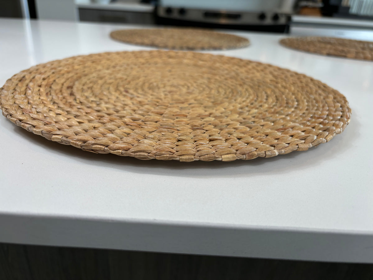 woven water hyacinth wicker round placemats