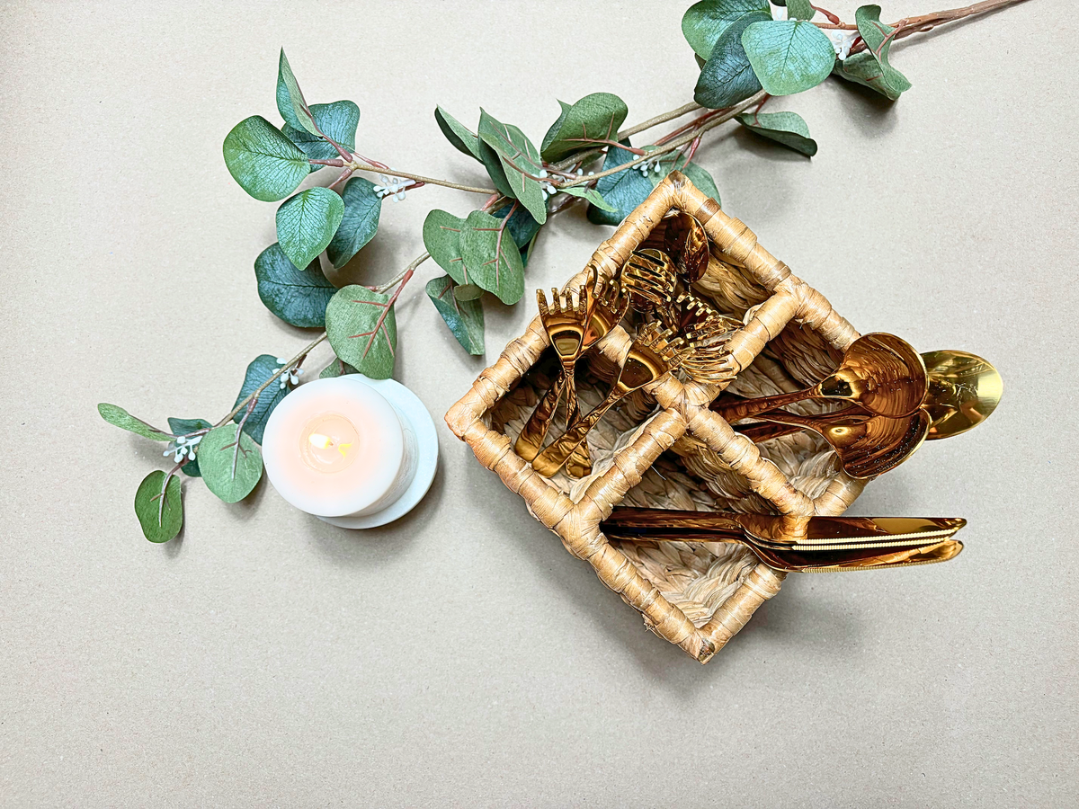 water hyacinth wicker hand woven square cutlery box
